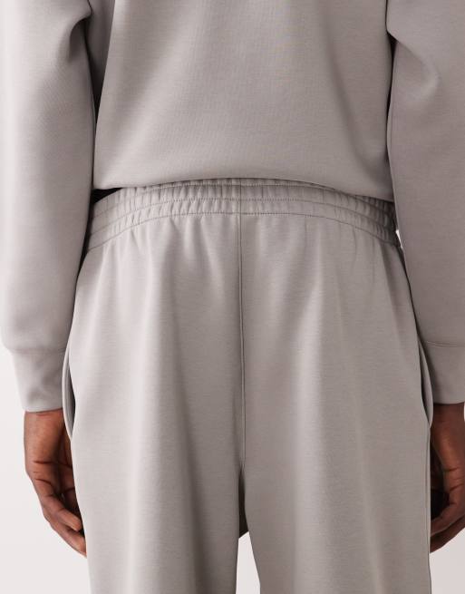 Pantalones cortos grises de tejido efecto neopreno Mix & Match de ARKET, 5 de 5