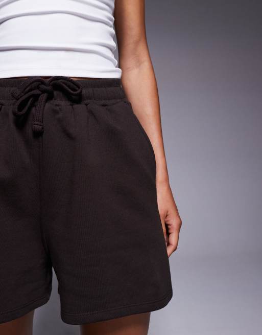 Pantalones cortos marrón chocolate de tejido de sudadera de algodón grueso con acabado de secado rápido de 4505, 2 de 5