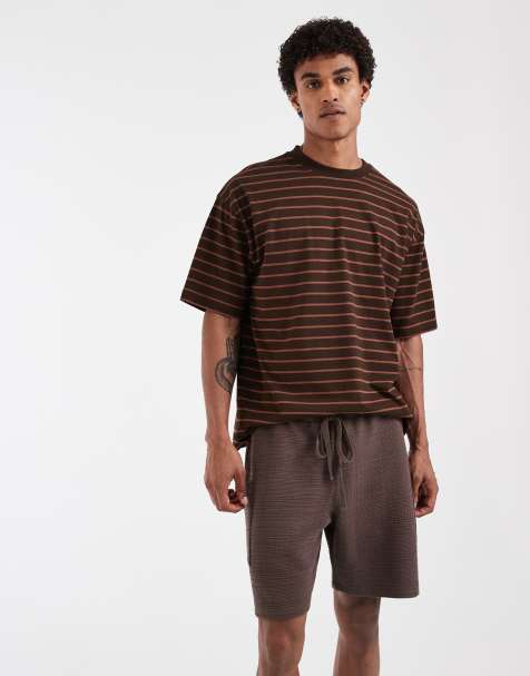 Pantalones cortos marrones cargo extragrandes de tejido texturizado de ASOS DESIGN - view 1