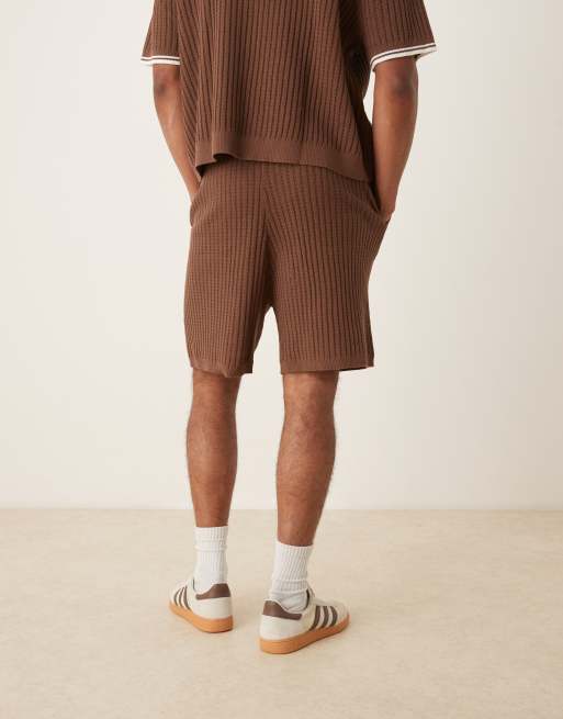 Pantalones cortos marrones extragrandes de punto texturizado de ASOS DESIGN (parte de un conjunto), 3 de 5