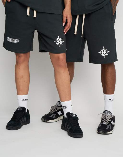 Pantalones cortos negro refresco Aim de Multiply Apparel