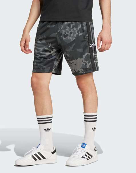 Pantalones cortos negros con estampado de camuflaje de adidas Originals - view 1