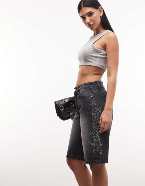 Pantalones cortos negros de corte alargado con diseño de llamas de strass de Liquor N Poker - view 1