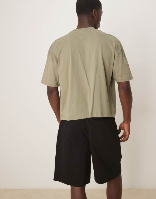 Pantalones cortos negros de corte alargado con pinzas dobles de ASOS DESIGN, 3 de 5