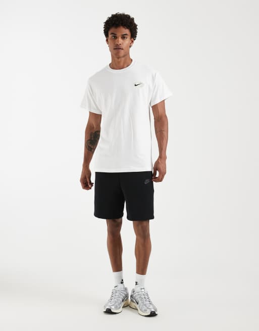Pantalones cortos negros de punto Tech Fleece de Nike, 2 de 5