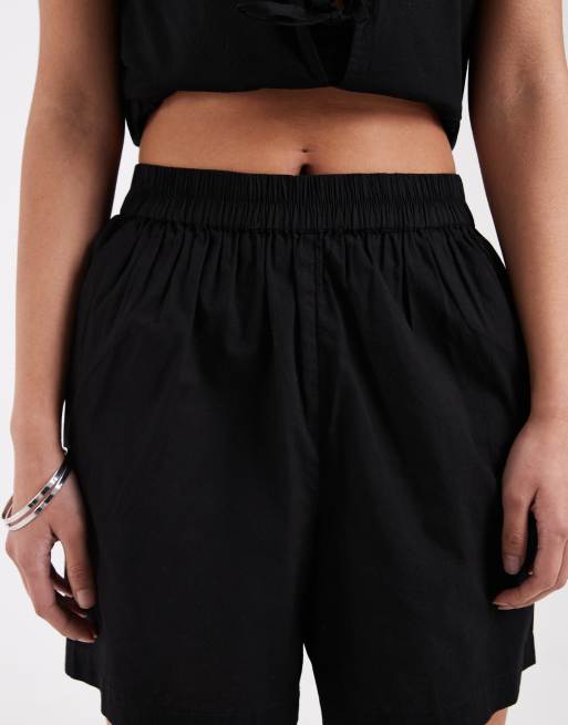 Pantalones cortos negros de talle alto de Pieces (parte de un conjunto), 3 de 5