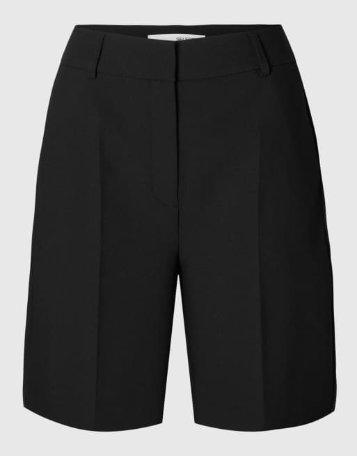 Pantalones cortos negros de talle alto de Selected, 6 de 6