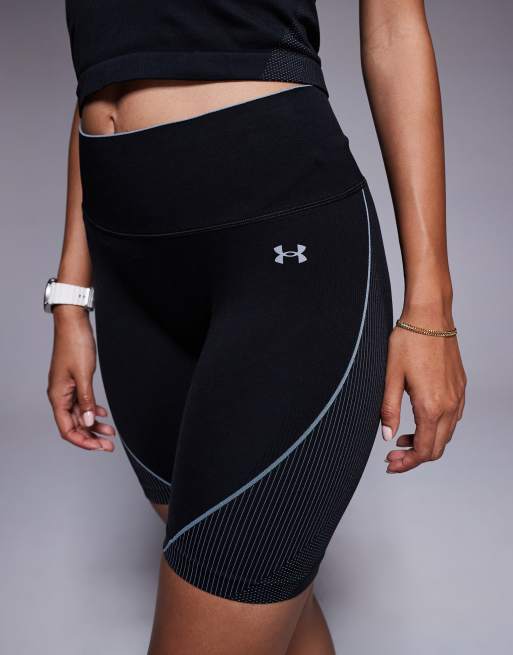Pantalones cortos negros y acero sin costuras Vanish de Under Armour, 2 de 5
