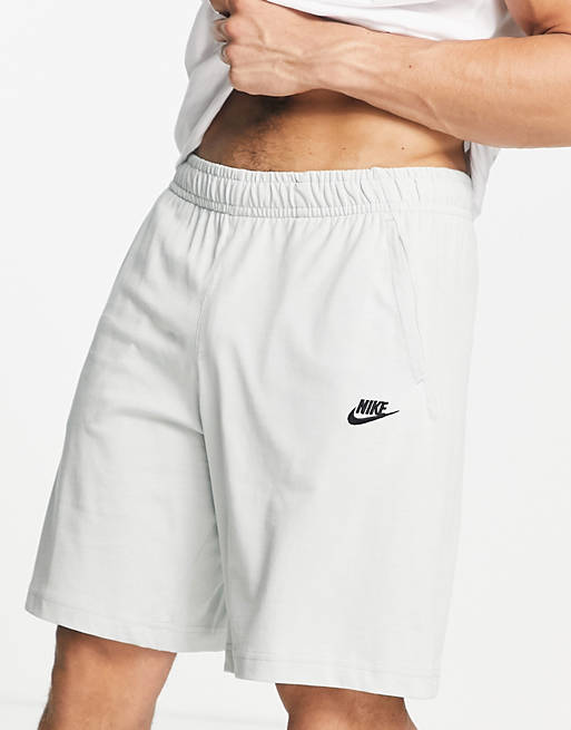 Hombre Pantalones cortos | Pantalones cortos plateado claro Club de Nike - VB76846