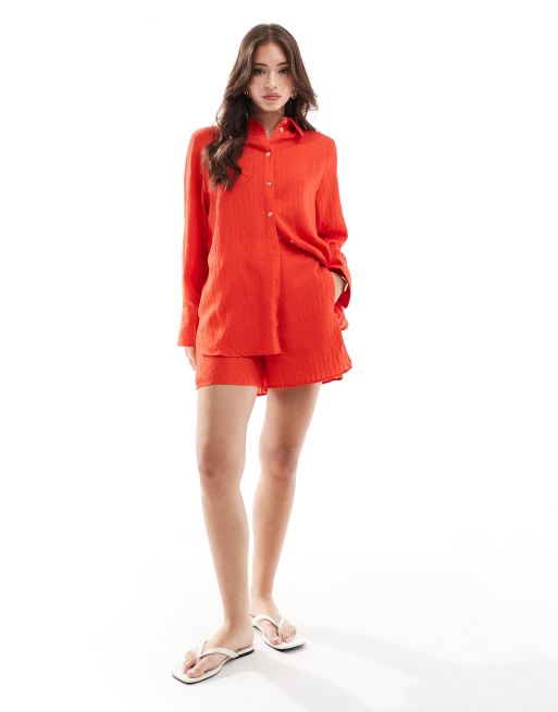Pantalones cortos rojos holgados de Mango (parte de un conjunto)