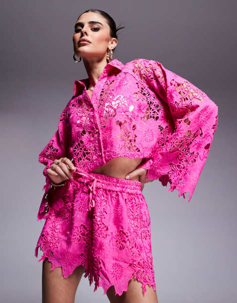 Pantalones cortos rosas con diseño calado con lentejuelas de River Island (parte de un conjunto) - view 1