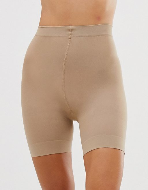 Pantalones cortos transparentes con diseño fresco que evita roces en beis de Pretty Polly
