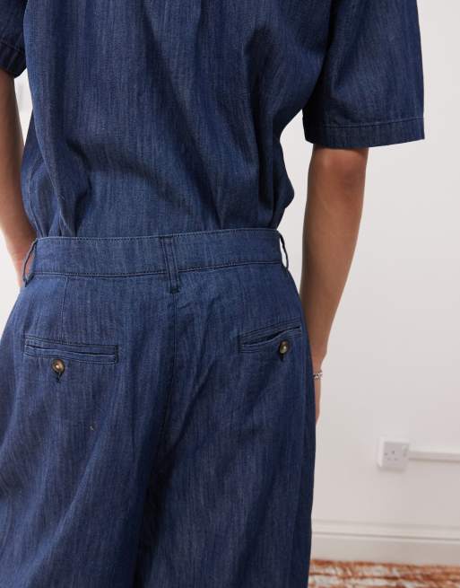 Pantalones cortos vaqueros azul medio de pernera ancha de cambray de Reclaimed Vintage (parte de un conjunto), 4 de 5