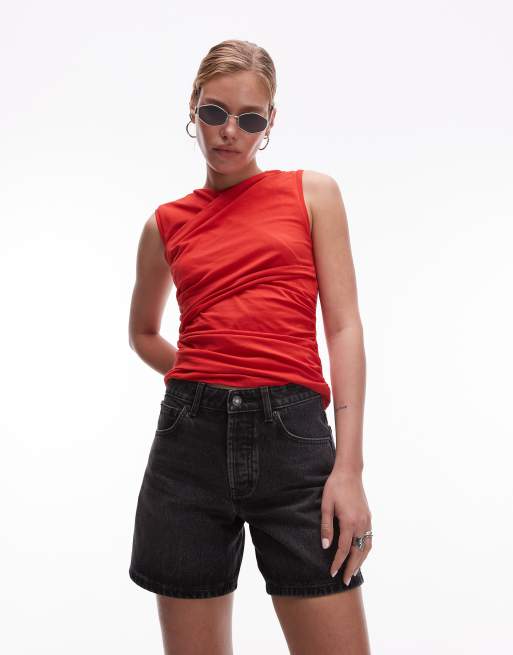 Pantalones cortos vaqueros con lavado negro Editor de Topshop