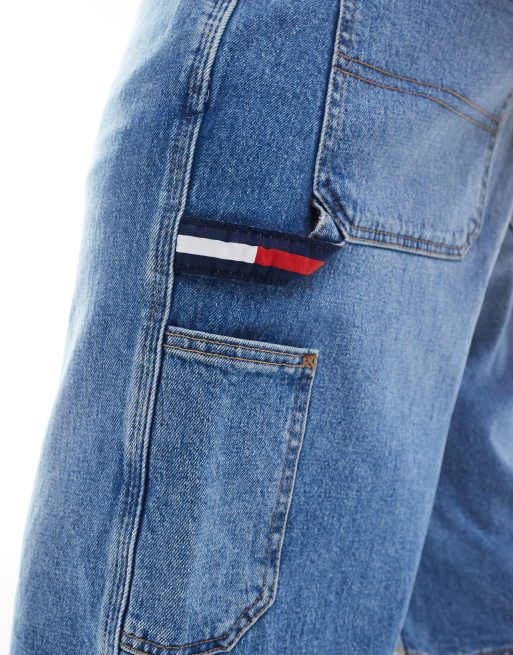 Pantalones cortos vaqueros de corte skater estilo carpintero con lavado medio de Tommy Jeans, 5 de 5