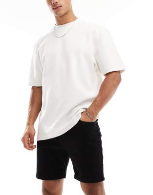 Pantalones cortos vaqueros negros elásticos de corte slim de Don't Think Twice