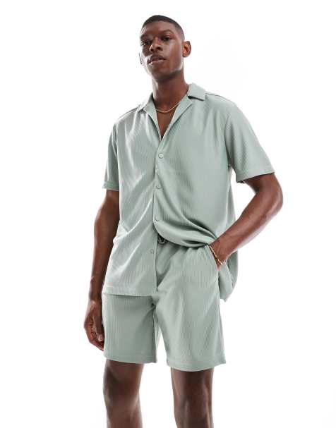 Pantalones cortos verde salvia plisados de ONLY & SONS (parte de un conjunto) - view 1