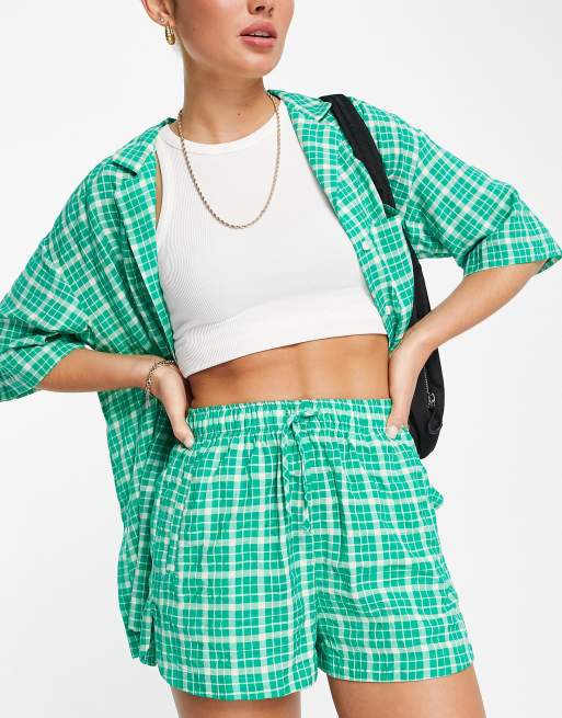 Pantalones cortos verdes a cuadros de estilo deportivo de Topshop (parte de un conjunto)
