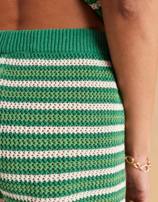 Pantalones cortos verdes a rayas de punto de croché de ASOS DESIGN (parte de un conjunto), 4 de 5