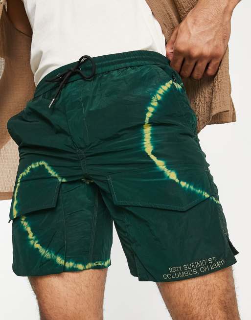 Pantalones cortos verdes con efecto tie dye de tejido rugoso de River Island, 2 de 4