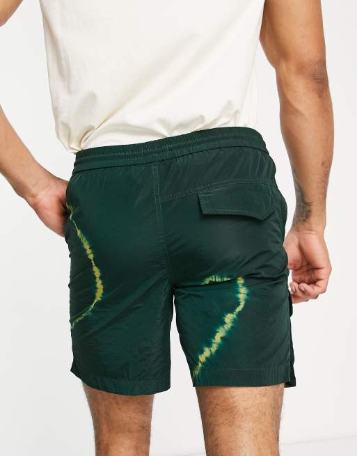 Pantalones cortos verdes con efecto tie dye de tejido rugoso de River Island, 4 de 4