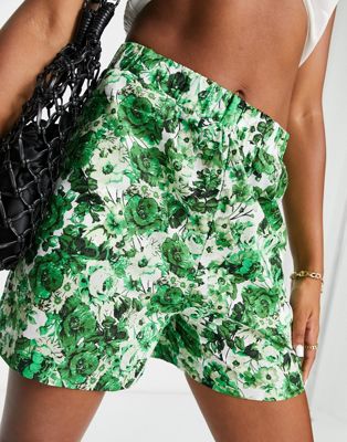 Mango shorts in floral green print - ASOS Price Checker