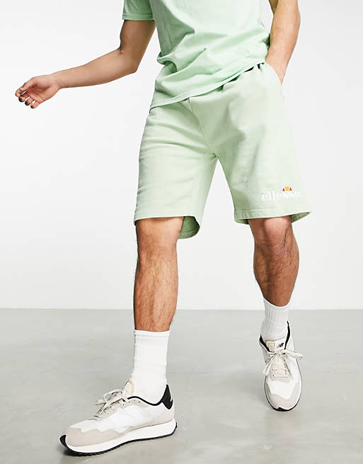 Hombre Other | Pantalones cortos verdes con logo de ellesse - UR82345