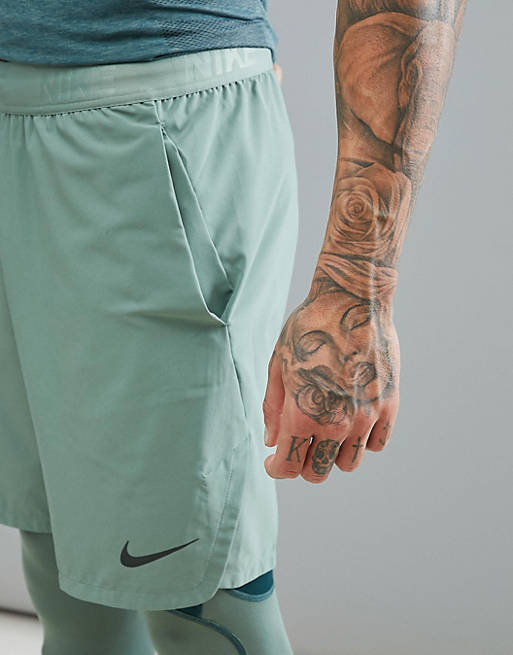 Reina champán Regularidad Pantalones cortos verdes flex vent max 2.0 886371-365 de Nike Training |  ASOS