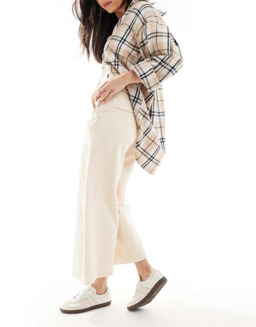 Pantalones culotte color crudo con botones de pana de Scalpers, 2 de 5