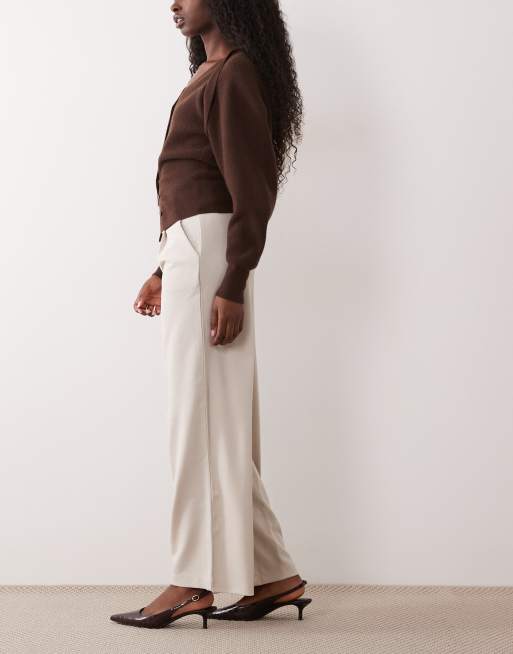 Pantalones dad color piedra de pernera ancha con detalle de botón de JDY, 3 de 5