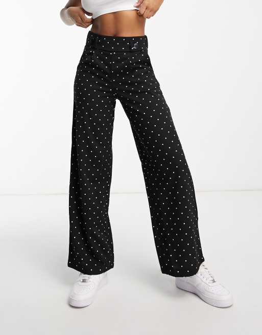 Pantalones dad negros de pernera ancha con estampado de lunares y detalle de botón de JDY (parte de un conjunto)