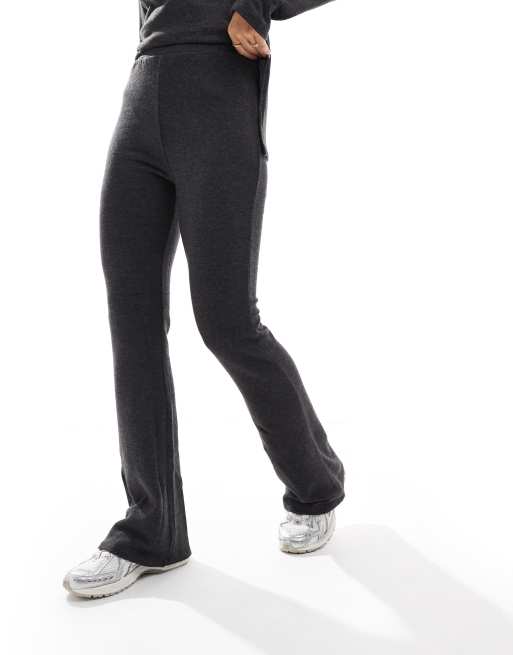 Pantalones de campana negro melange de tejido muy suave Mix & Match de Vero Moda, 3 de 5