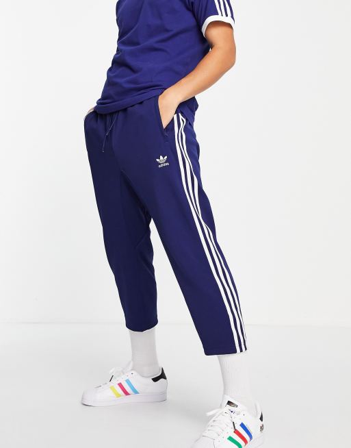 Insatisfactorio sonido Multiplicación Pantalones de chándal azul marino adicolor de adidas Originals | ASOS