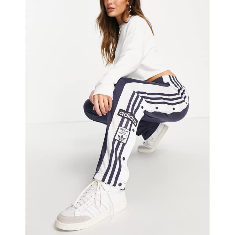 pérdida segmento juego Pantalones de chándal azul marino con botones de presión Adibreak de adidas  Originals | ASOS