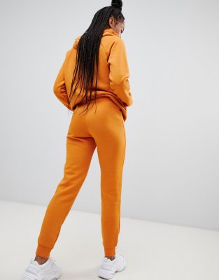 chandal nike mujer naranja