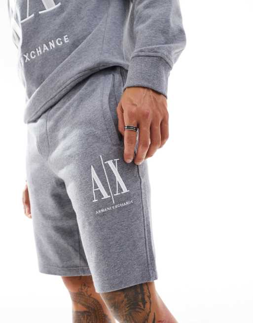 Pantalones de chándal cortos gris jaspeado con logo grande de Armani Exchange (parte de un conjunto), 2 de 5