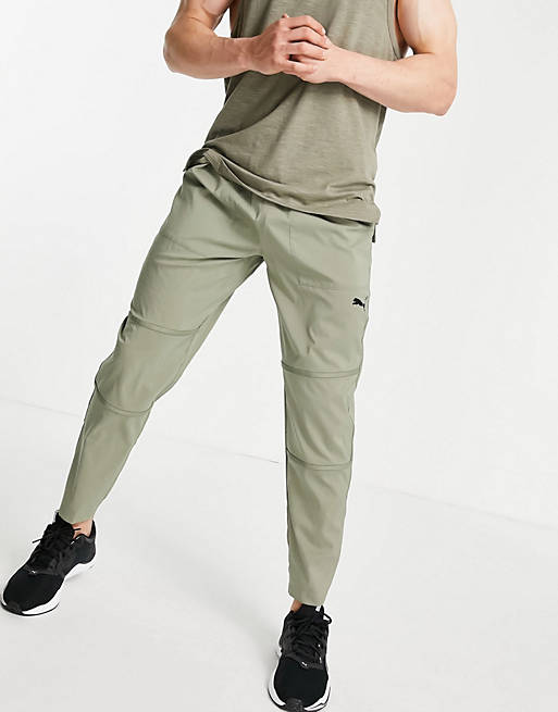 Hombre Pantalones y mallas | Pantalones de chándal grises técnicos de punto de Puma Training - BF44417