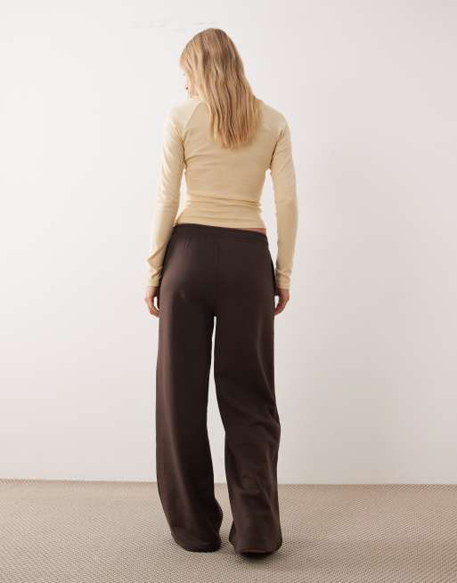 Pantalones de chándal marrones de pernera ancha de Gina Tricot (parte de un conjunto), 2 de 5