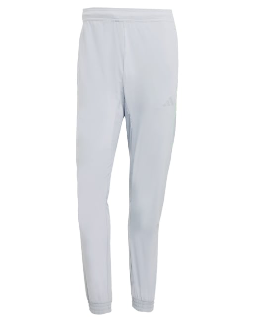Pantalones de chándal plateado halo y verde neón Tech Apparel de adidas Performance, 5 de 5