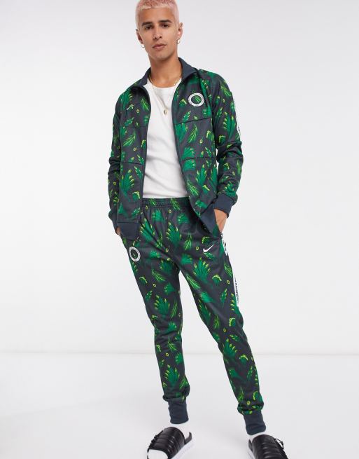 más y más visión Buen sentimiento Pantalones de chándal verdes de Nigeria de Nike Football | ASOS