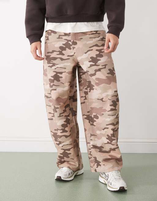 Pantalones de corte barrel con estampado de camuflaje desértico de Reclaimed Vintage