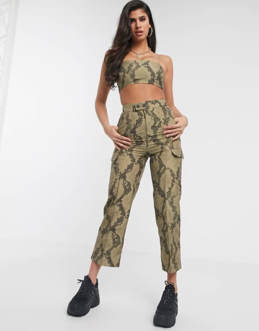 Pantalon corte online militar