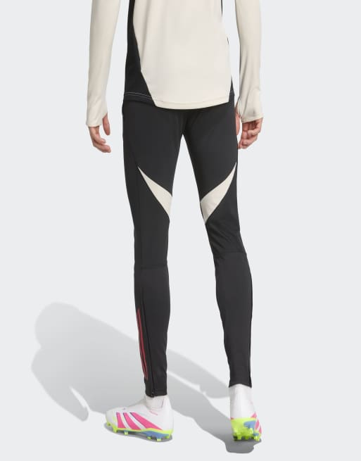 Pantalones de entrenamiento negros con diseño del Liverpool FC Tiro 25 Competition de adidas Performance