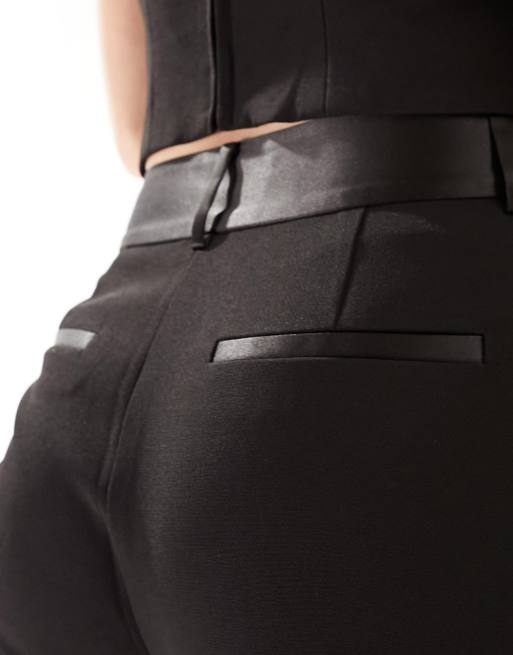 Pantalones de esmoquin negros de corte tapered de ASOS DESIGN, 3 de 5