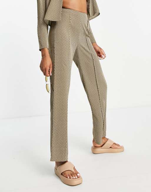 Pantalones de pernera ancha con estampado abstracto de Urban Threads (parte de un conjunto) 