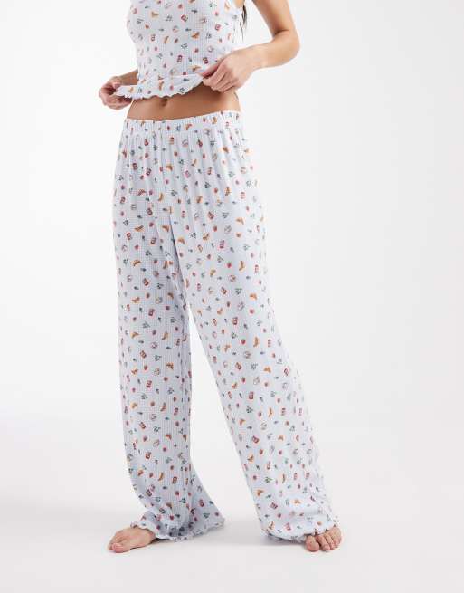 Pantalones de pijama con estampado de brunch de punto pointelle de Miss Selfridge, 3 de 5