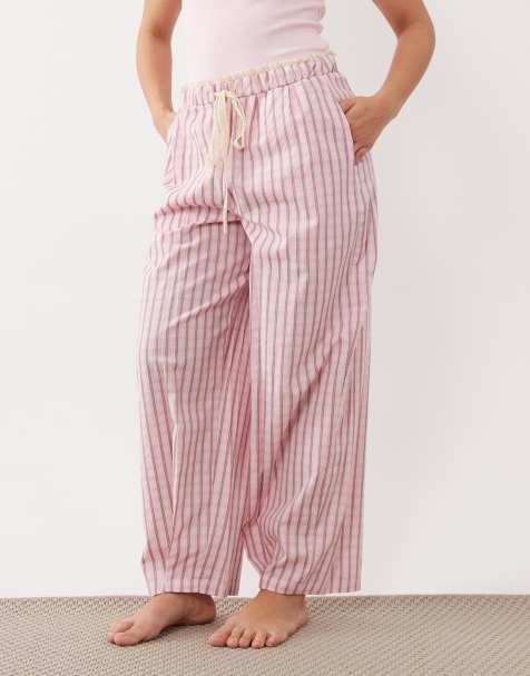 Pantalones de pijama rosas a cuadros de tejido texturizado con ribete de encaje en la cinturilla de ASOS DESIGN Petite - view 1
