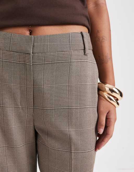 Pantalones de sastre a cuadros de pernera recta slim de ASOS DESIGN Petite, 4 de 5