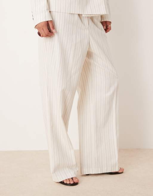 Pantalones de sastre a rayas de corte tapered sin cierres de lino de ASOS DESIGN, 2 de 4