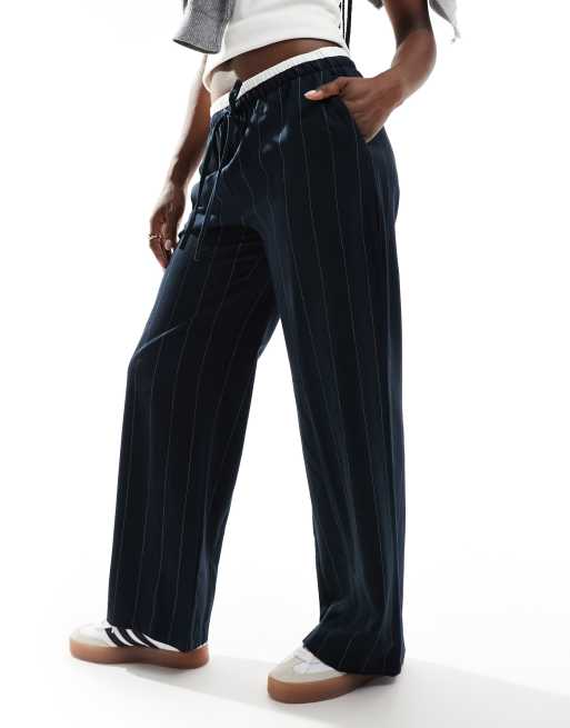 Pantalones de sastre azul marino a rayas sin cierres con doble cinturilla de ASOS DESIGN ASOS